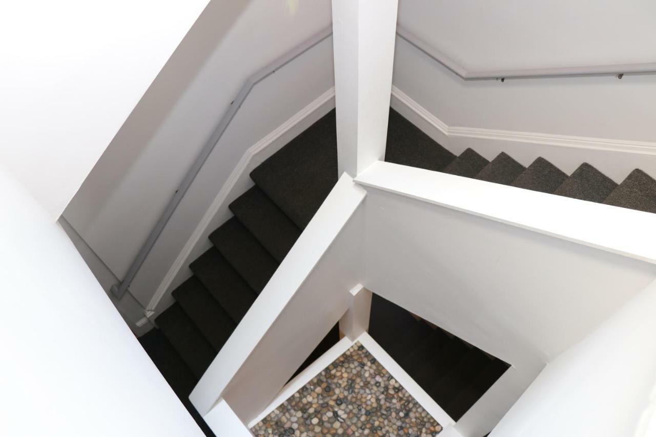 Cozy Newbury Street Studio, #5 بوسطن المظهر الخارجي الصورة